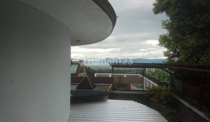 RUMAH MEWAH DI CIPAKU HARGA DI BAWAH NJOP 8