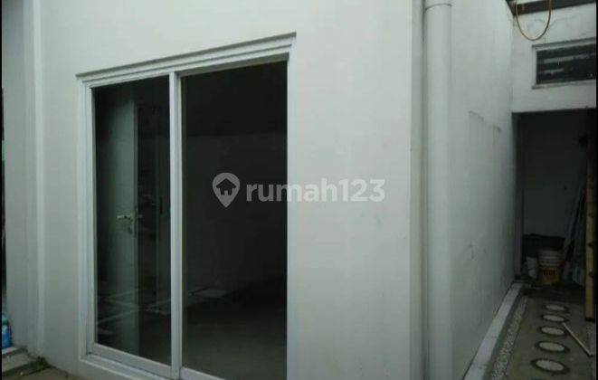 DIJUAL RUMAH ISTIMEWA SEMIFURNISH DI CIKUTRA HIGHLAND BANDUNG 2