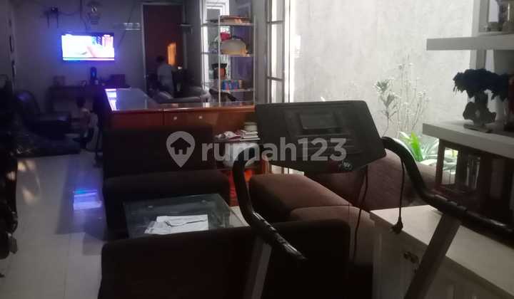 Dijual Rumah Minimalis Asri Harga Murah Di Sumbersari Indah  2
