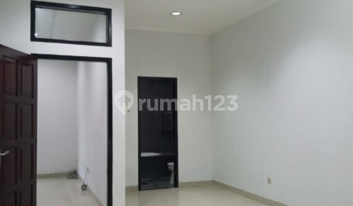 Quick Sale Nice House Ready to Live New Renovated Cheap In Batununggal 2