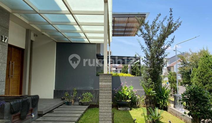 Jual Rumah Mewah Lux Fullfurnish Di Singgasana Mekar Wangi