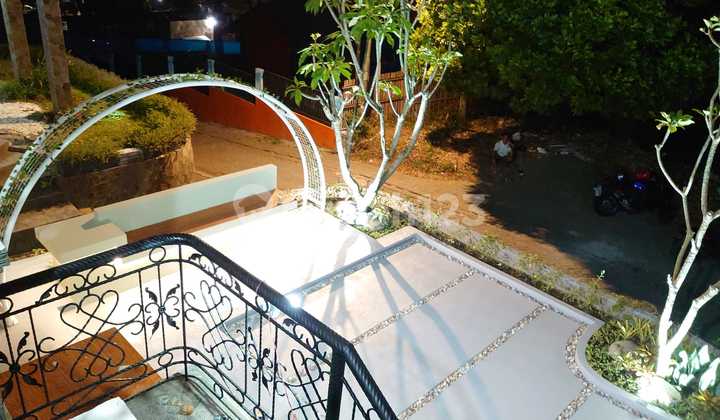 Jual Cepat Murah Villa.airbnb Aktif Fullfurnish di Istana.bunga