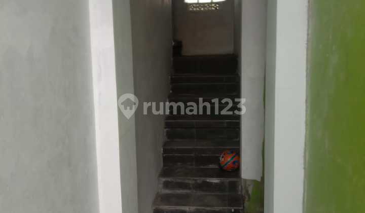 Selling at a Loss / Active Boarding House Near Unjani Campus, Cimahi City 2