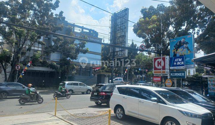 DISEWAKAN RUANG USAHA STRATEGIS MAINROAD CIHAMPELAS BANDUNG KOTA 2