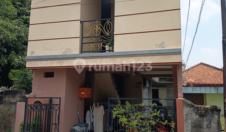 Rumah+ Kosan Lokasi Dekat Sentra Bisnis Rumah+ Kosan Lokasi Dekat Sentra Bisnis