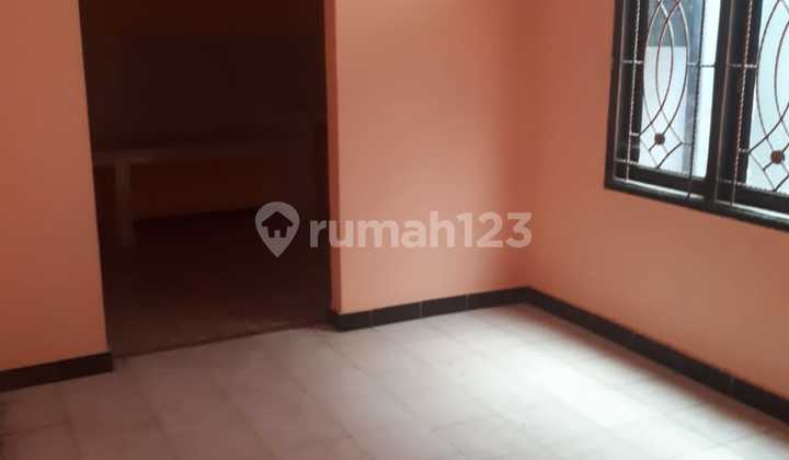 Disewa Rumah Bagus Siap Huni Digalaxi Bekasi 6