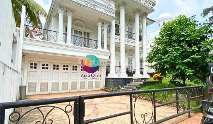 Rumah Paling Strategis,bagus Di Legenda Wisata cibubur 1