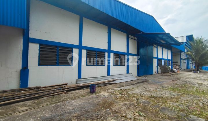 For Rent Ex-Garment Factory Ready to Use, Good Condition, Strategic Location in Gunung Putri For Rent Ex-Garment Factory Ready to Use, Good Condition, Strategic Location in Gunung Putri