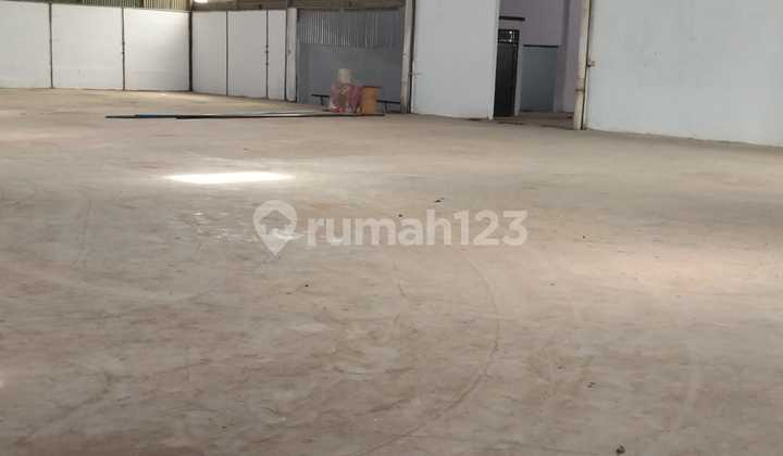 Disewa Gudang Murah Siap Pakai, Bagus, Strategis, Masuk Conteiner 40 Feet di Cilengsih