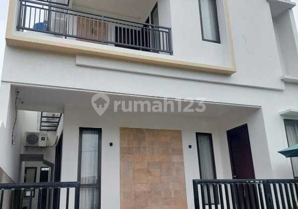Dijual Rumah Murah Bagus, Siap Huni, Strategis di Bsd Dekat Aeon