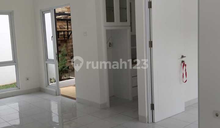 DIJUAL RUMAH BAGUS BARU DIRENOVASI DIKOTAWISATA-CIBUBUR 2