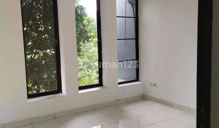 DISEWA RUMAH PALING STRATEGIS, BAGUS,SIAP PAKAI DILEGENDA WISATA 2