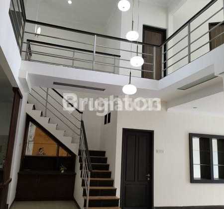 RUMAH MURAH,STRATEGIS,BAGUS,SEMI FURNISH DI CIBUBUR