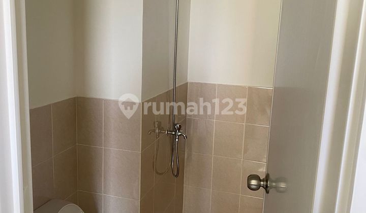 FOR SALE CHEAP NICE APARTMENT, READY TO OCCUPY CIMANGGIS FOR SALE CHEAP NICE APARTMENT, READY TO OCCUPY CIMANGGIS