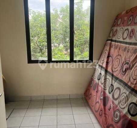 Dijual Cepat Rumah Bagus, Siap Huni, Strategis Dilegenda Wisata Cibubur 2