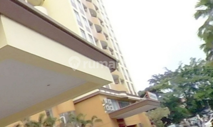 Penth House Apartemen Permata Eksekutif Furnished 15