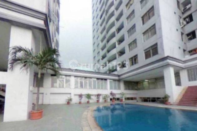 Penth House Apartemen Permata Eksekutif Furnished 18