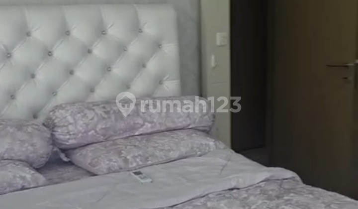 D Sewa Apartemen Gold Coast 2