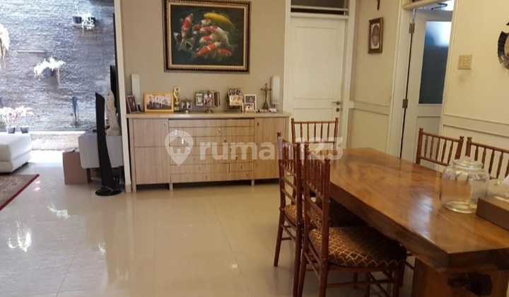 D Jual Rumah Bergaya Eropa D Duren Sawit 1