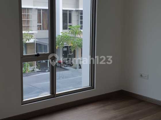 For Sale Golf Island Shymponi Golf House