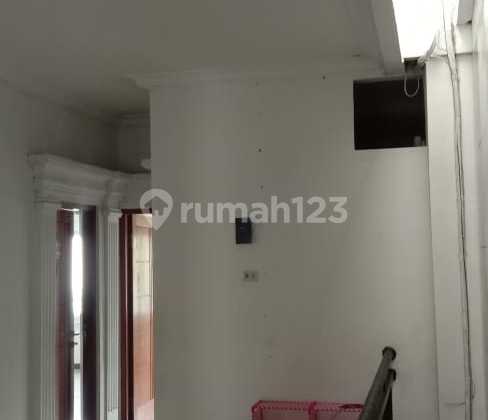 D Sewa Rumah D Grisenda Pik 2