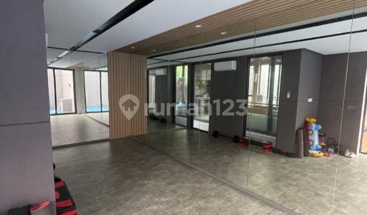 D jual rumah BSD nava park 