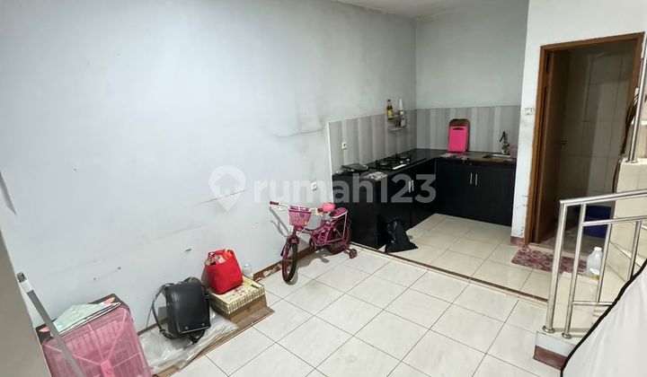 D Jual Rumah Taman Palem Lestari 2