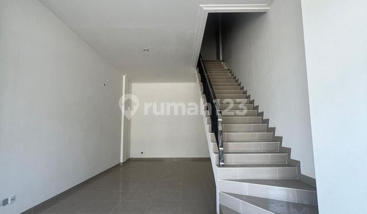 D Sewa Rumah Millenial Pik2