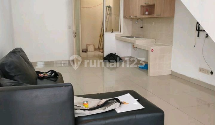 D Sewa Rumah Golf Lake 1