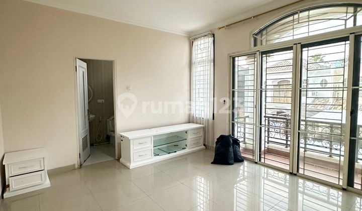 D Sewa Rumah Bgm Pik 2