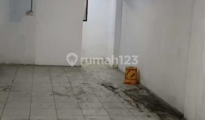 For Rent Shop House in Dhi Teluk Gong