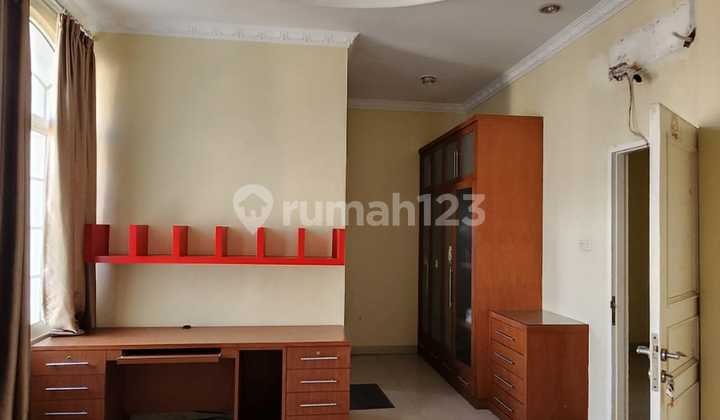 D Sewa Rumah Cendana Pik