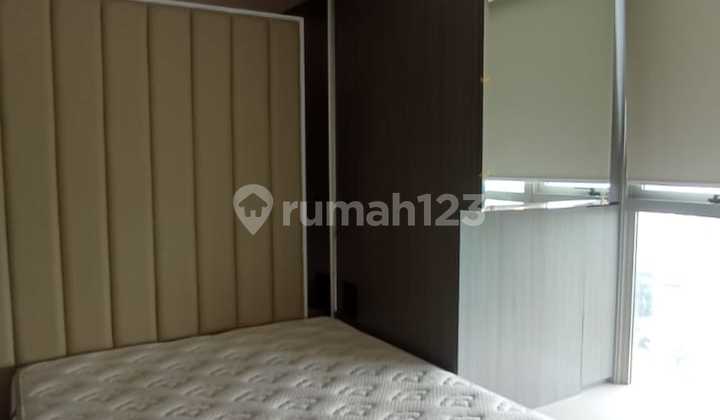 D Sewa Apartemen Gold Coast