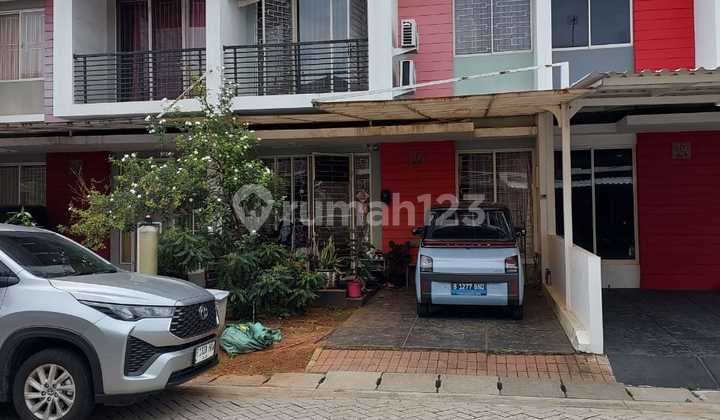 D Jual Rumah Golf Lake