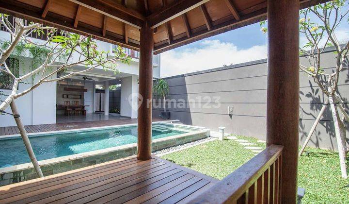 Cozy Minimalist Modern Villa At Jimbaran 2