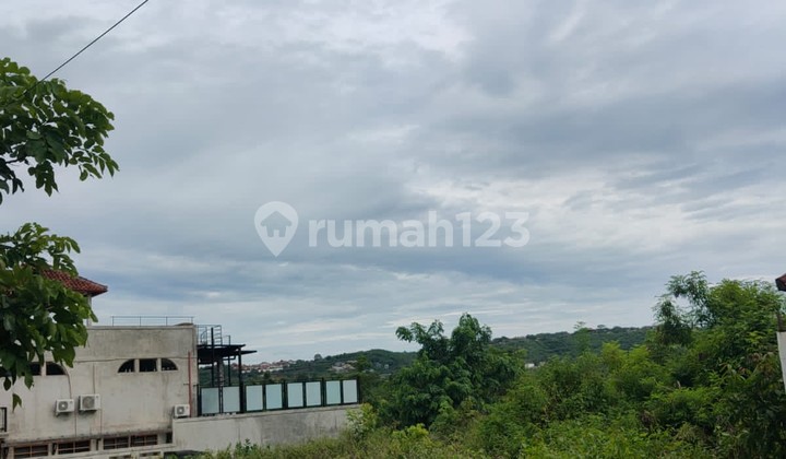 Land 250 m² For Sale Close To Balangan Beach 5