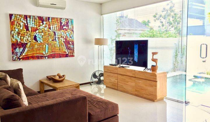 Modern Fully Furnished Villa In The Heart Of Canggu 1