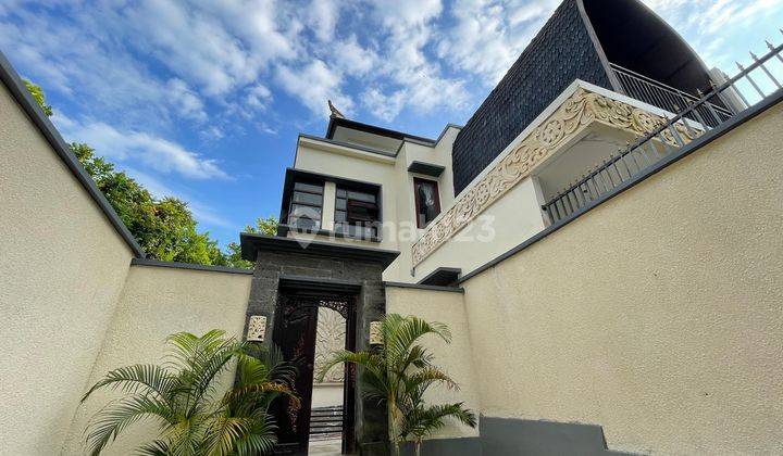 Semi Villa House in a Complex in Nusa Dua 1