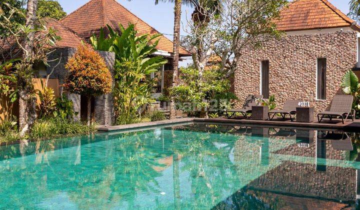 Balinese Tropical Villa with 6 Residences in Payangan, Ubud, Bali 2