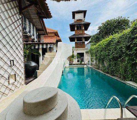 For rent Beautiful villa in legian, close to the beach  2