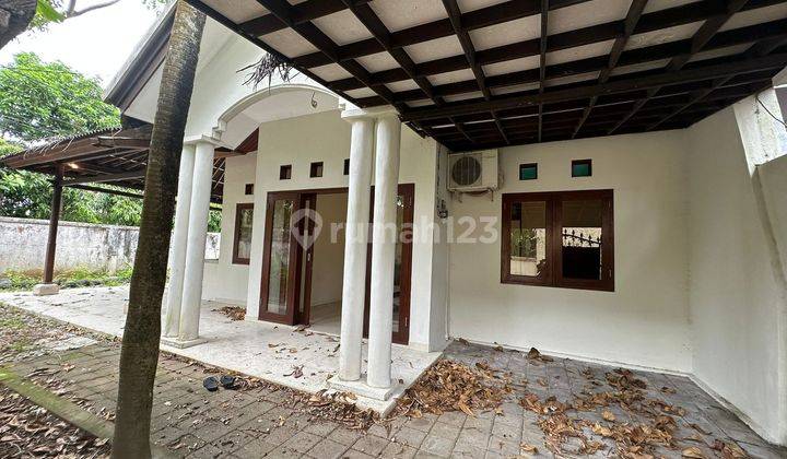 Rumah Minimalis 2 Kamar Tidur Posisi Hook di Puri Gading Jimbaran 1