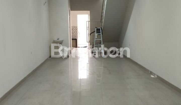 New 2-story shop house in Jemursari 2