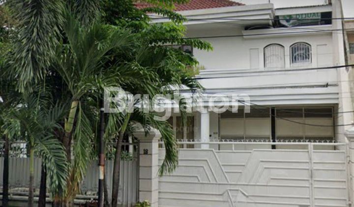 Komersial Area di Merr