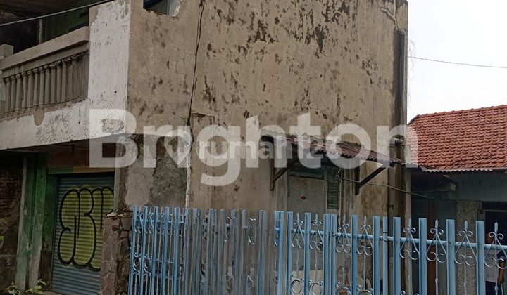 Warehouse/House Ex paving factory