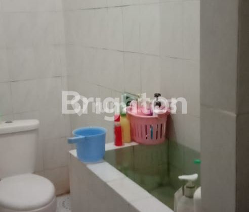 Dijual Rumah di Dukuh Kupang Timur 2