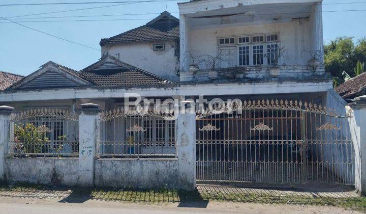 Rumah 2 lantai di Mojoagung, Jombang 1