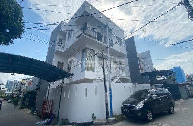 Dijual Rumah Hook Siap Huni di Sunter Graha Pratama 1