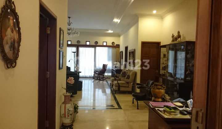 For Sale Commercial House by Main Road in Bandung City 2