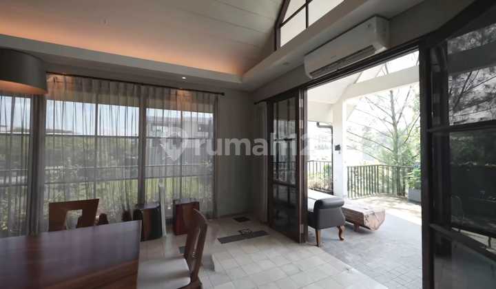 Jual Rumah Besar, Rapih, Cantik Siap Huni di Gading Serpong 2