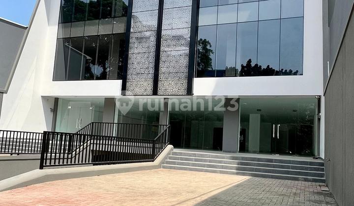 For Sale New Building, 3½ Floors in Duren Sawit, East Jakarta